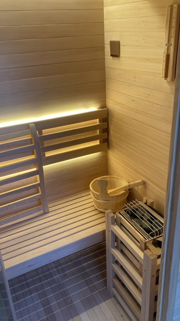 1 person klassikko traditional sauna