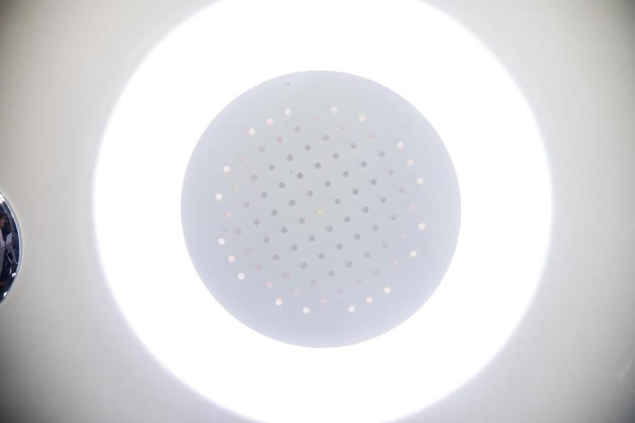 Hydro Plus Mirror Shower Face 2