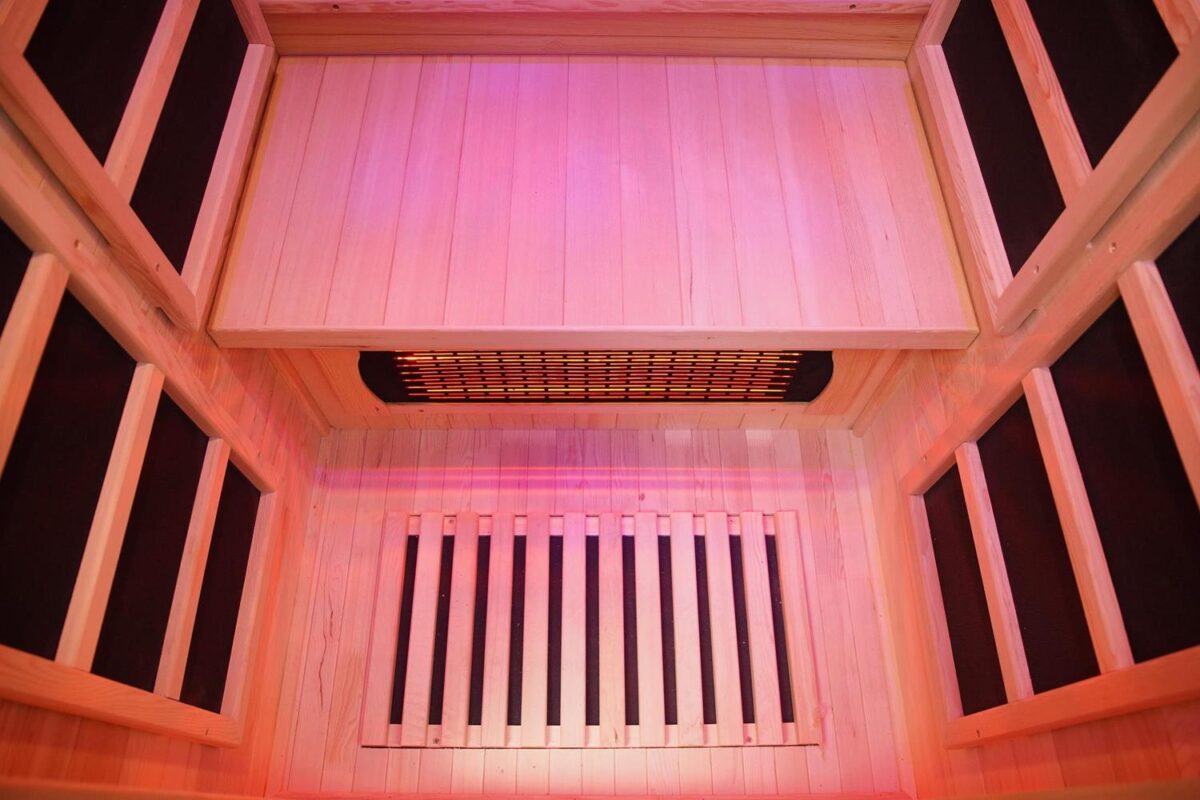 s 01 series 1 person full spectrum infrared sauna with complete heat