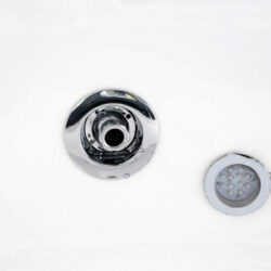 vidalux wb89 deluxe 1400 x 1400 corner whirlpool & airspa bath