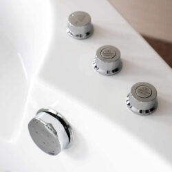 vidalux wb89 deluxe 1400 x 1400 corner whirlpool & airspa bath