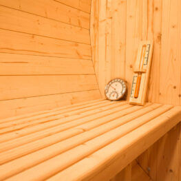 4 6 person traditional barrel sauna